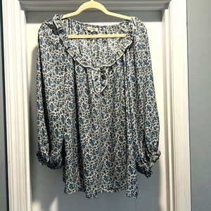 Max Studio Peasant Blouse. EUC